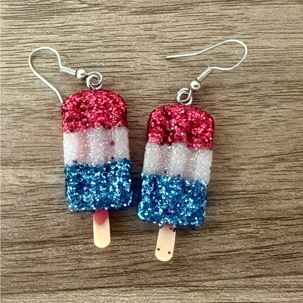 USA American Patriotic Red White Blue Bomb Pop Earrings